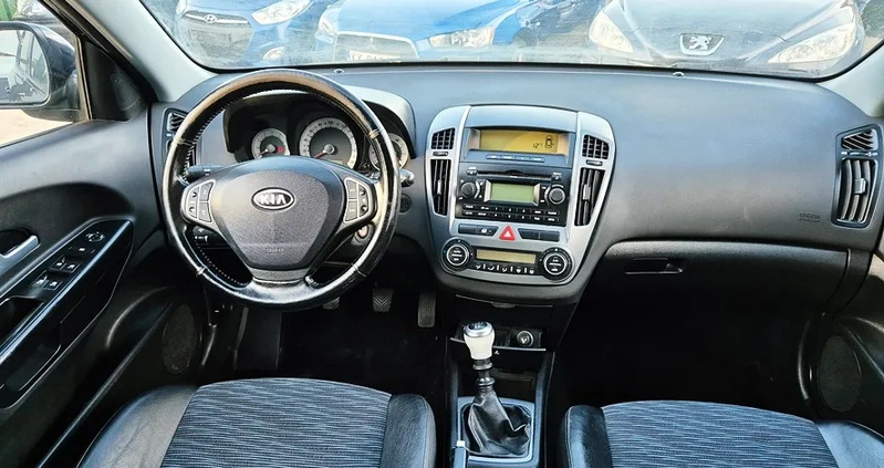 Kia Ceed cena 16500 przebieg: 231000, rok produkcji 2008 z Sobótka małe 631